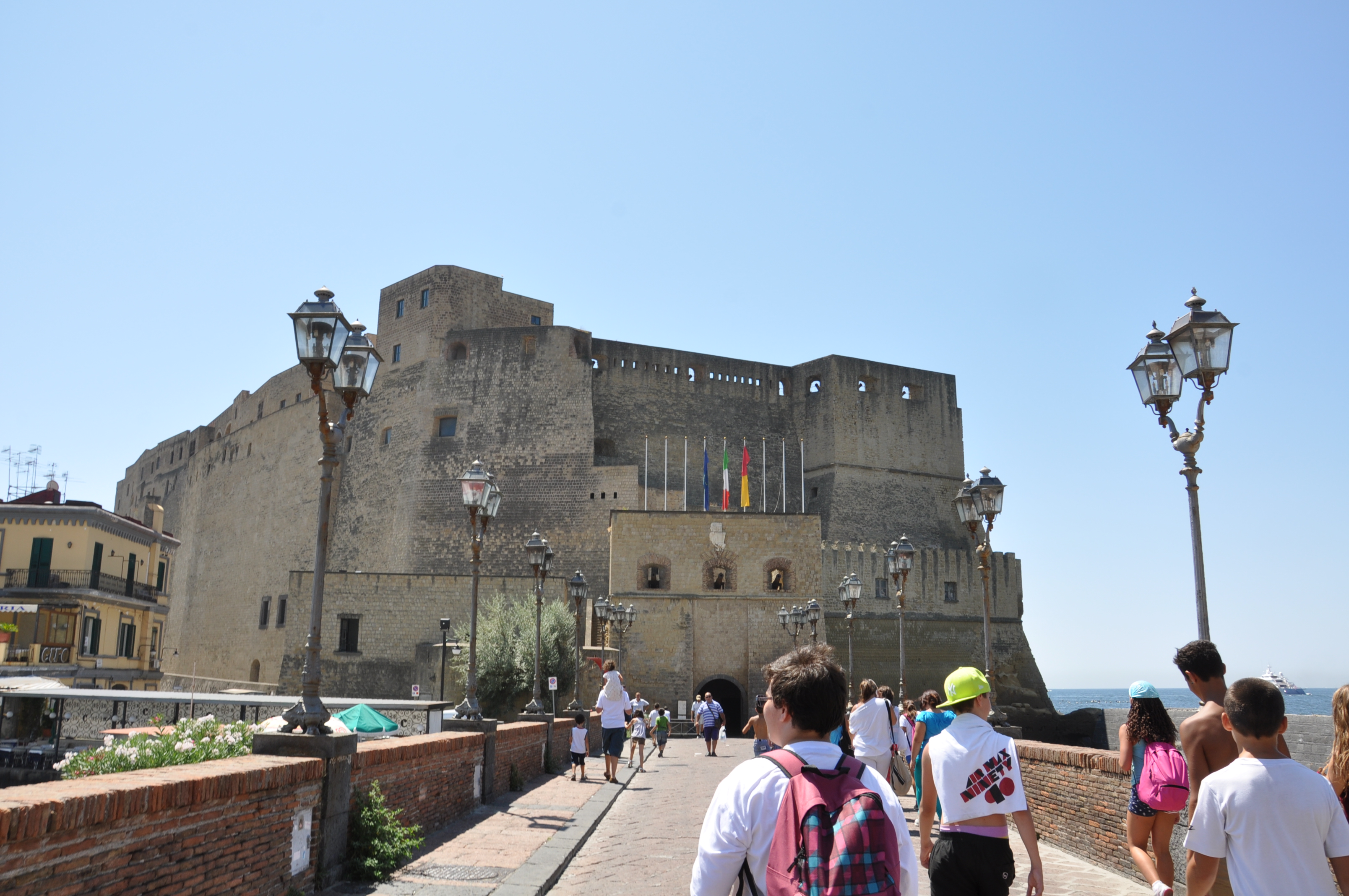 A spasso per Napoli - Castel dell'Ovo