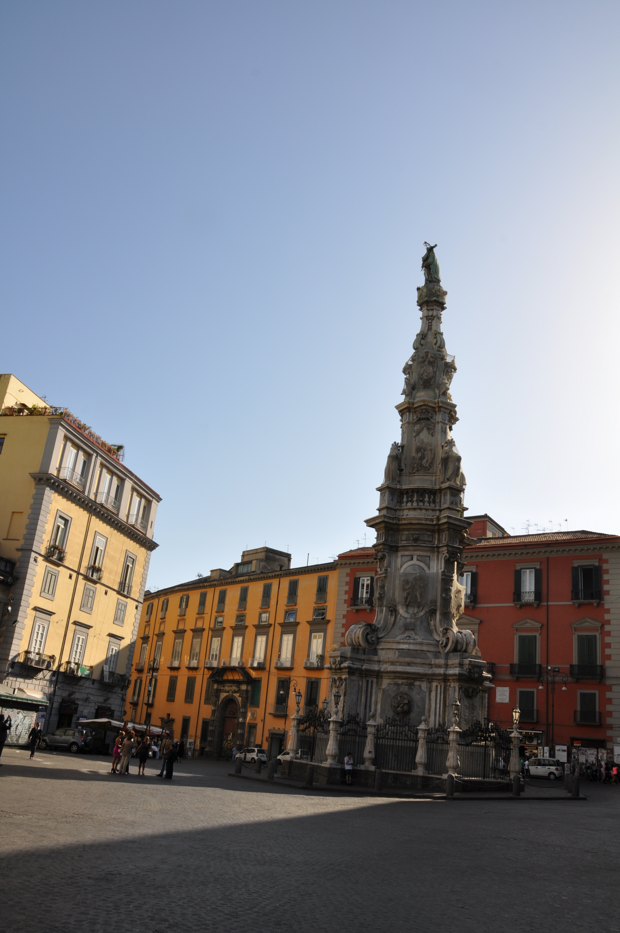 Piazza del Gesù e guglia dell'Immacolata